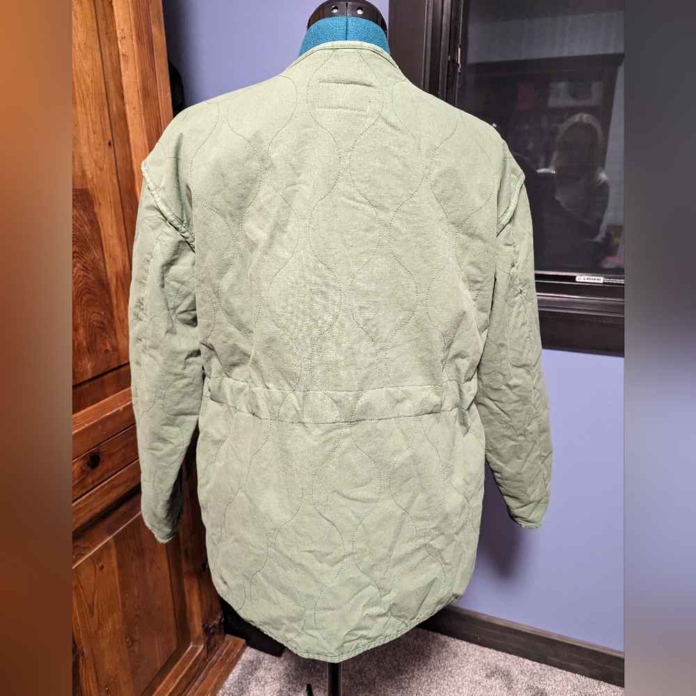 Universal Thread quilted cinch jacket, green Size Medium - Picture 5 of 9